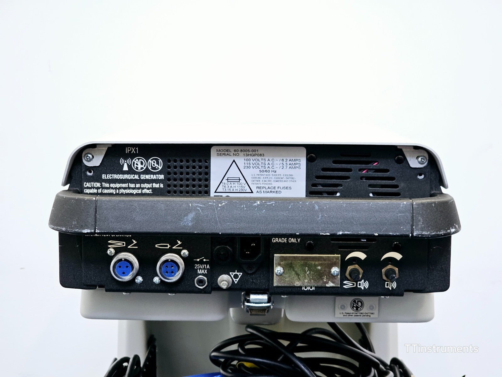 ConMed System 5000 60-8005-001 Generator with Cut/Coag and Bipolar Footswitch