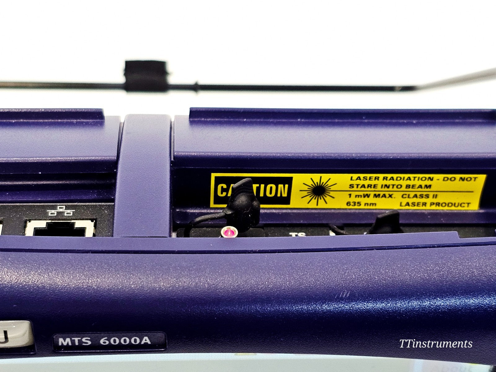 Viavi JDSU MTS 6000A + 81162D 1625 Filtered OTDR 50 dB High Power In-service