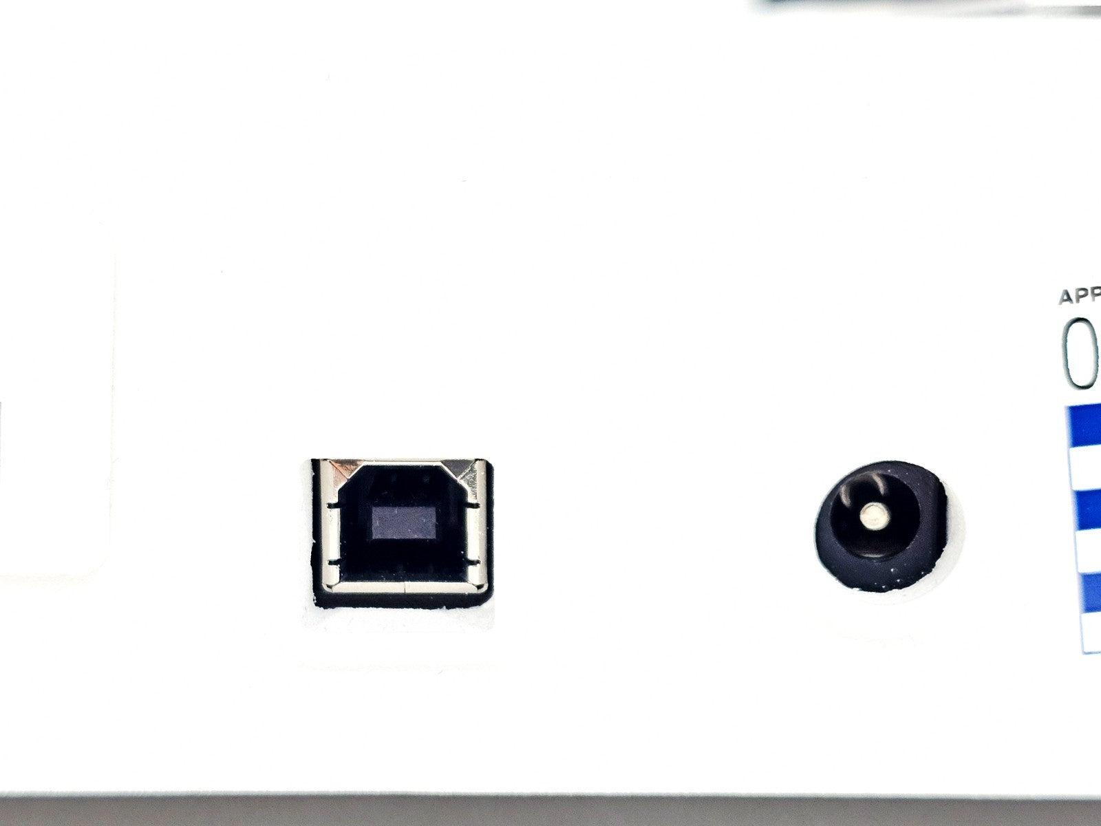 Integra Biosciences pipettor charging port or accessory connection used unit