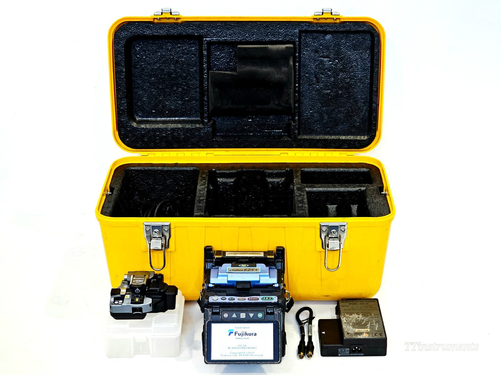 Fujikura 62S+ used fusion splicer, front view showing display screen and fibre alignment system