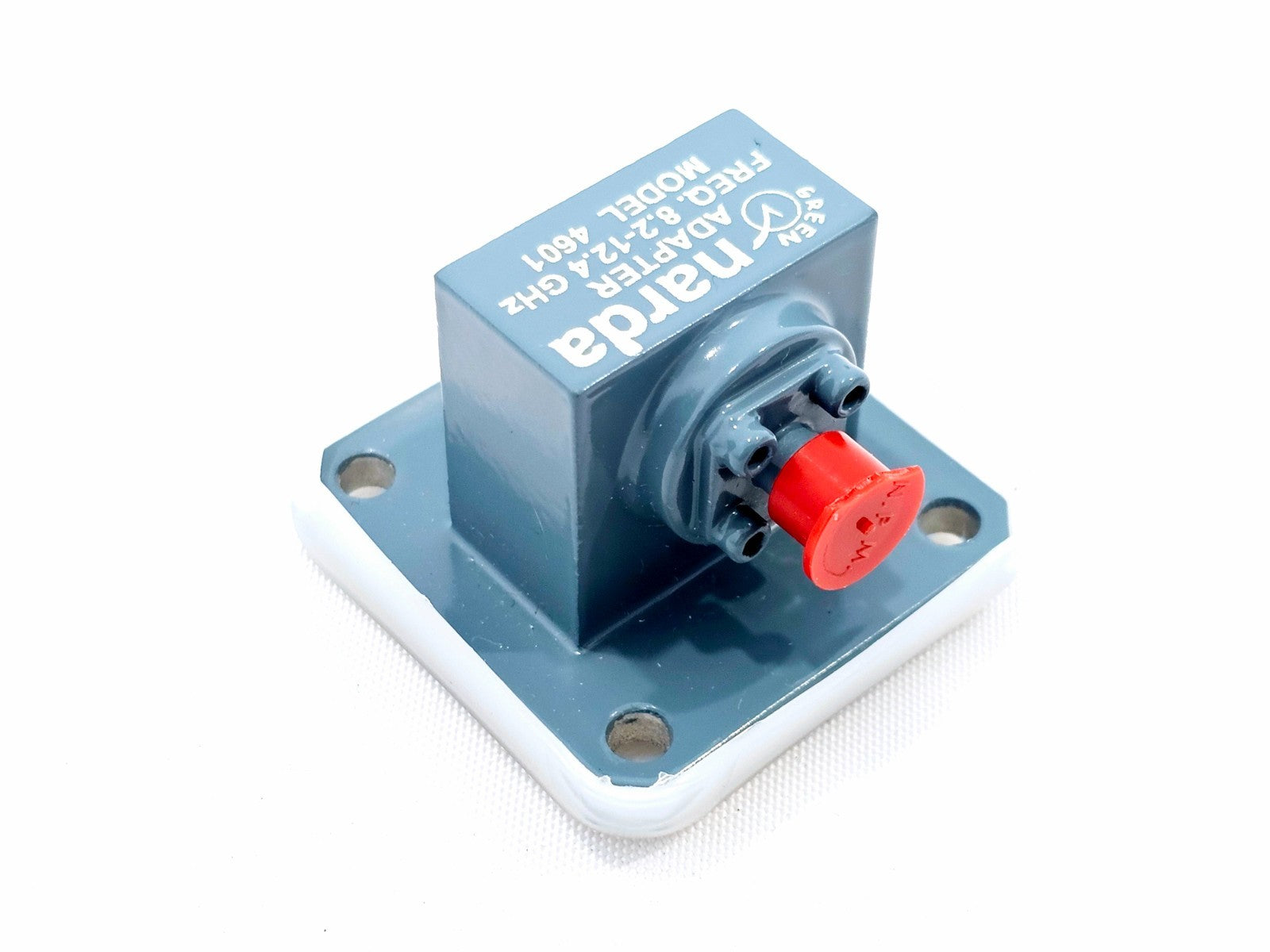Narda 4601 WR-90 Waveguide To Coaxial Adapter SMA-F 8.2GHz to 12.4GHz VSWR 1.25