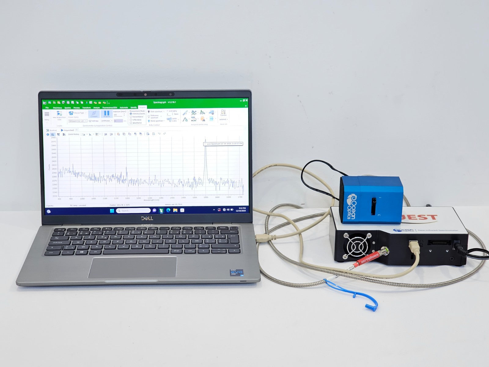 Ocean Optics NIRQuest NQ512 Near Infrared Spectrometer 900-1700nm + Light Source