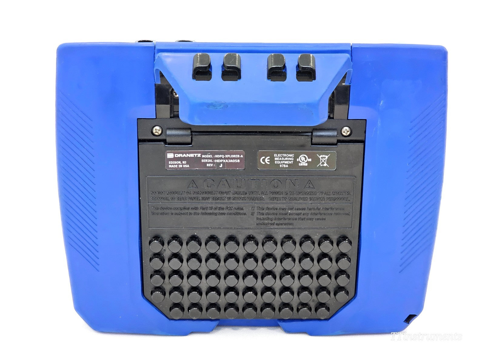 Dranetz HDPQ Xplorer showing transient event capture waveform on 7-inch colour display