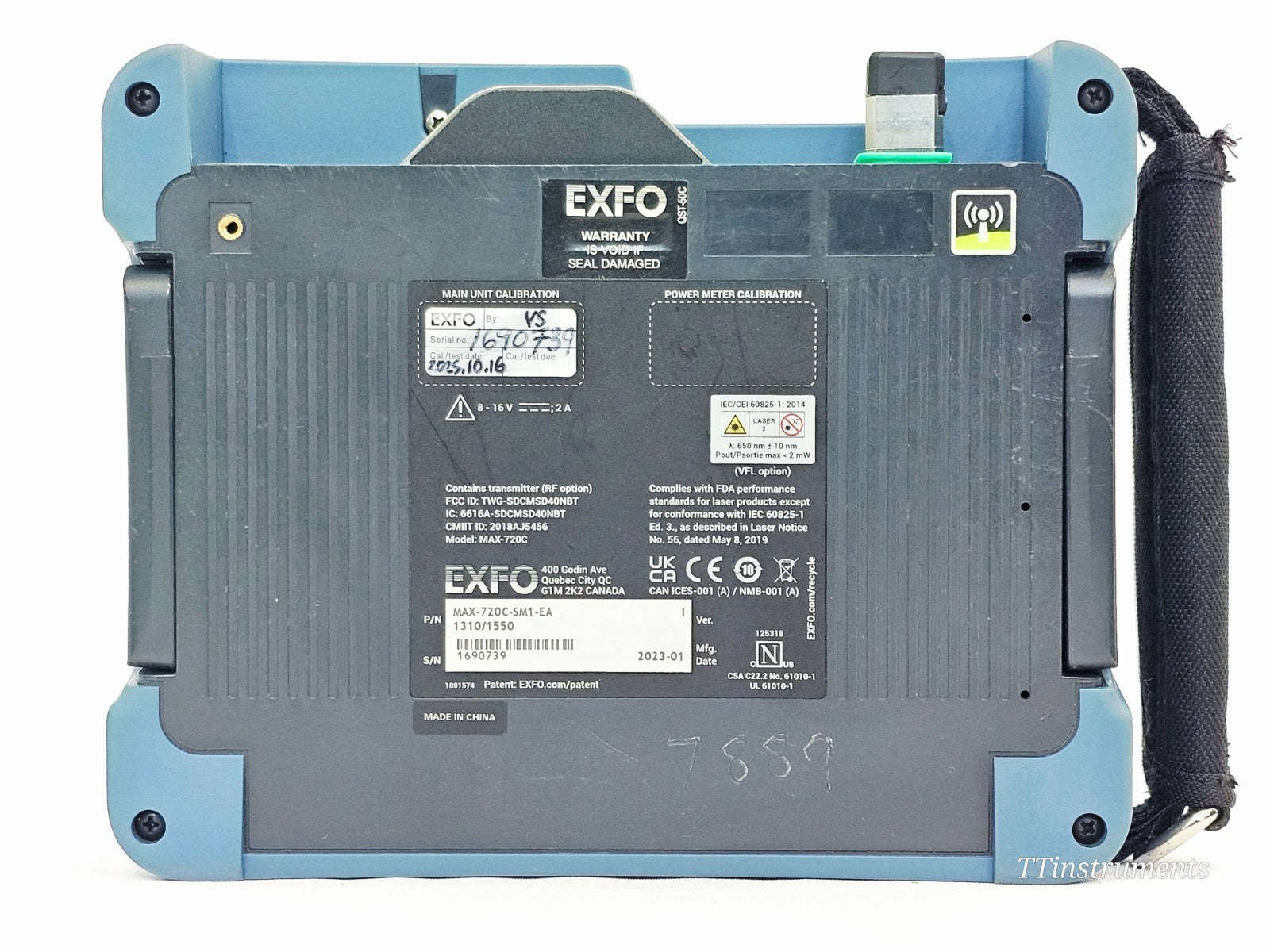 EXFO MAX-720C-SM1-EA OTDR rear panel and battery compartment view