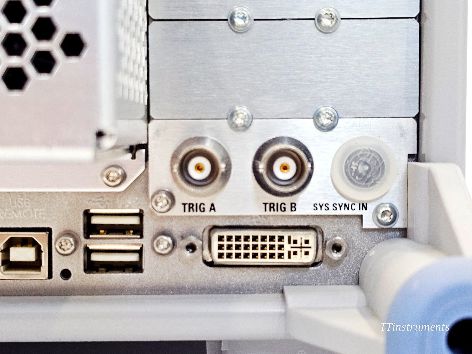 Rohde & Schwarz CMW290 Radio Communication Tester 1201.0002K29 RF Test Signal +