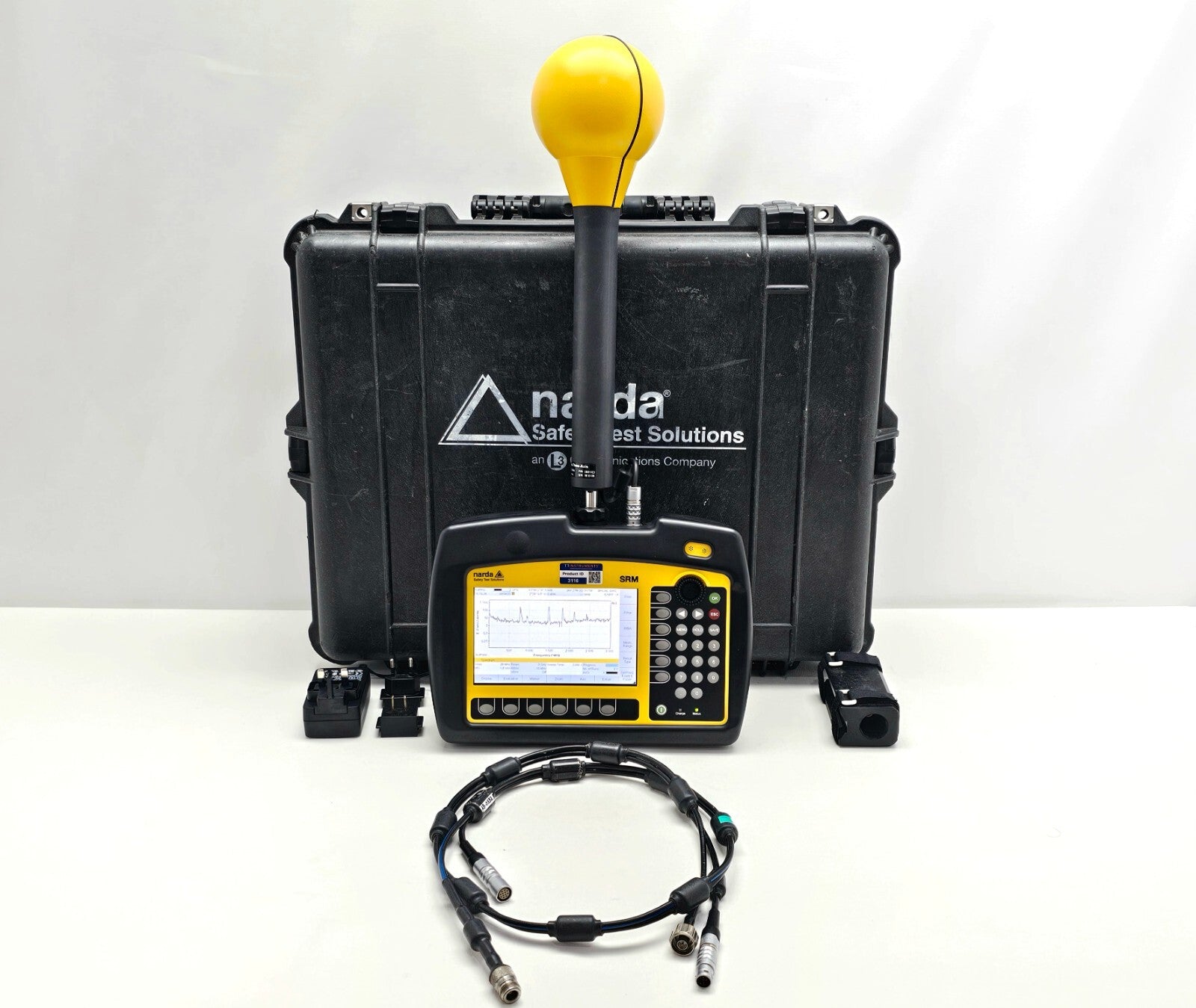 Narda SRM-3006 Selective Radiation Meter 3006/01 + 3501/03 Probe 27MHz - 3GHz .