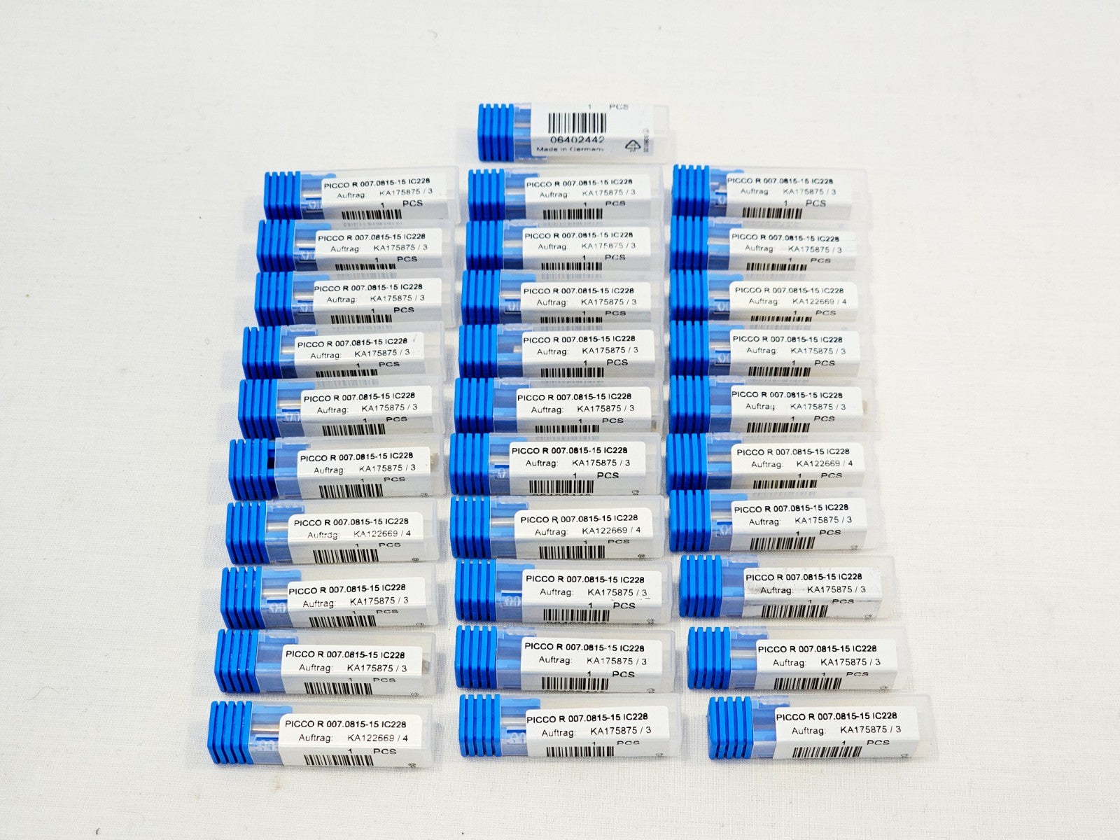 31x Iscar PICCO R007.0815-15 IC228 internal threading bars in original factory packaging laid out