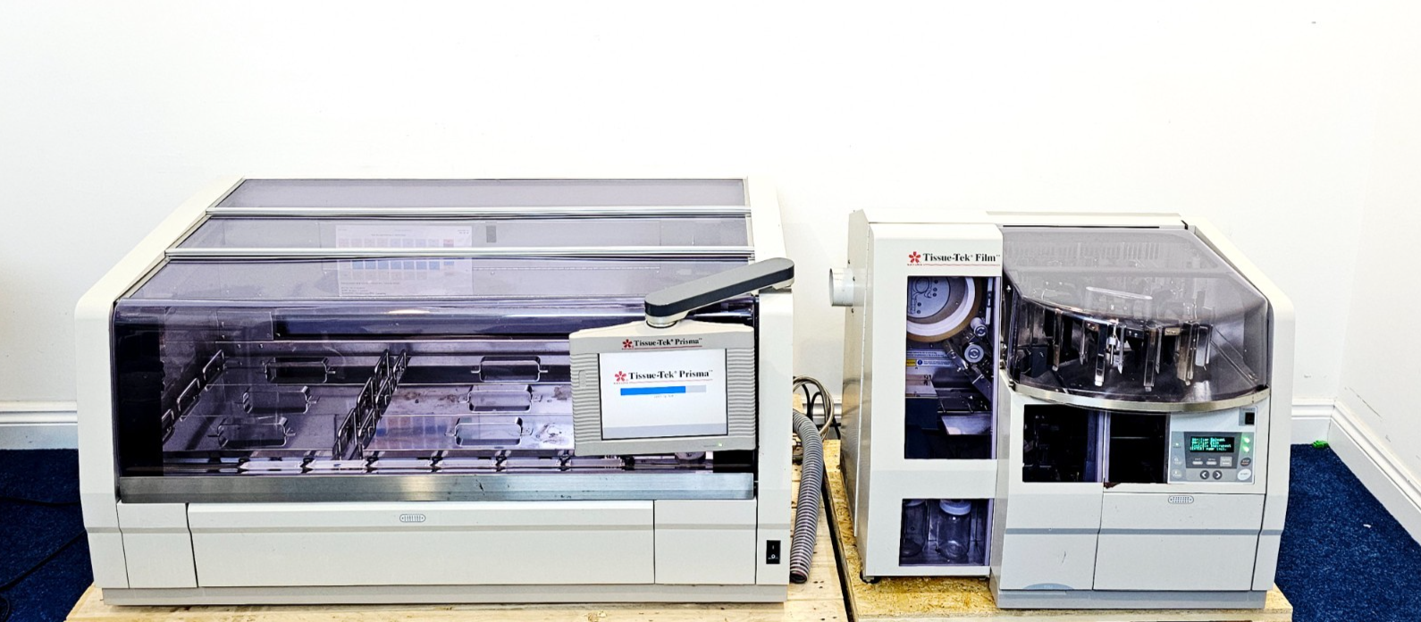 Sakura Tissue-Tek 6132 Prisma E2D & 4742 Film E2 Slide Stainer Coverslipper0