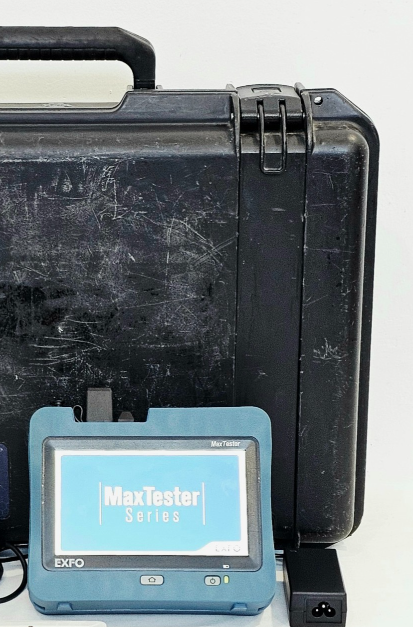 EXFO MAX-730C-SM2 used single-mode fiber optic OTDR test equipment front view