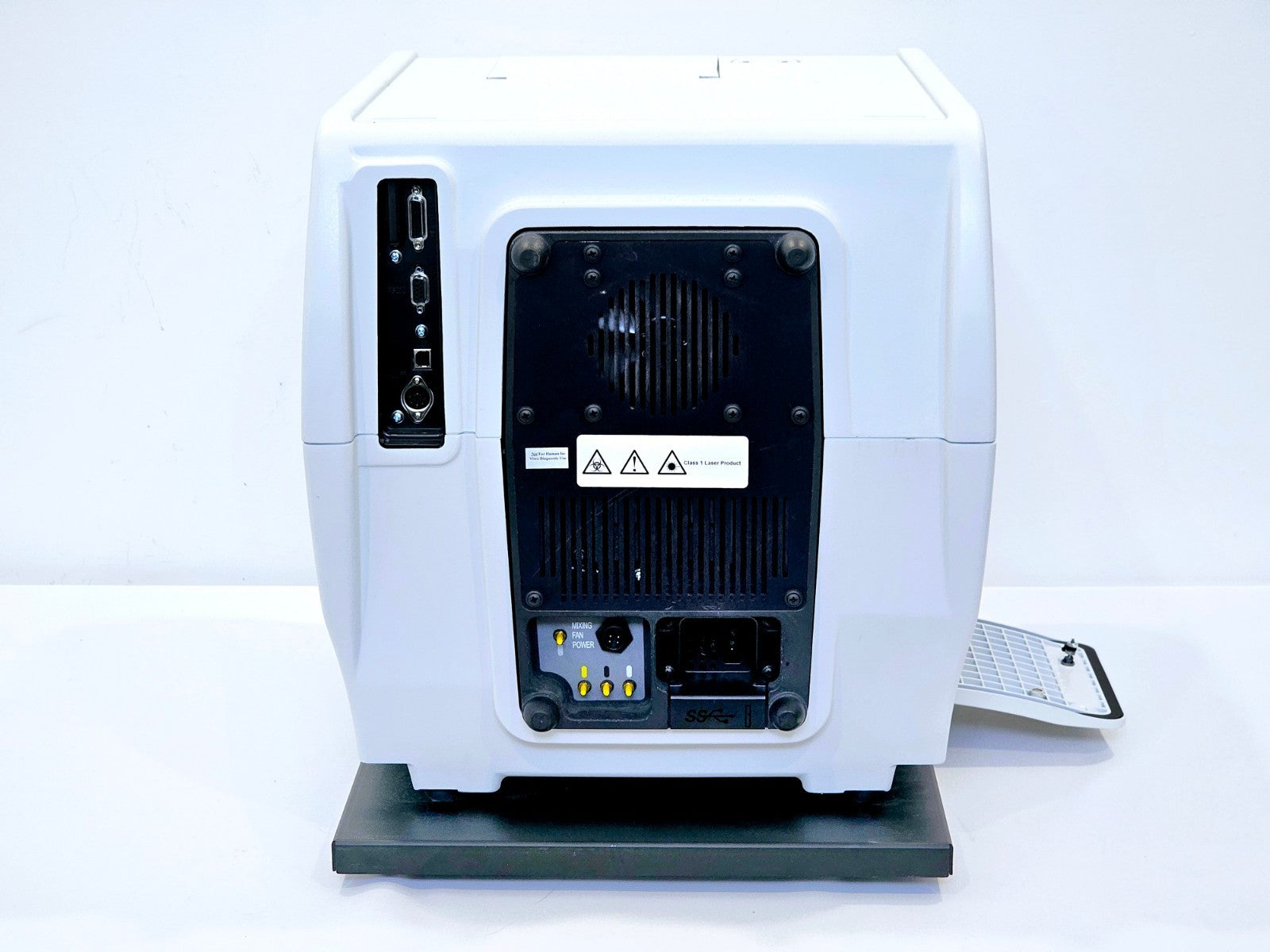 Agilent BioTek Cytation 1 Model CYT1V Cell Imaging Multimode Reader 365 465 590