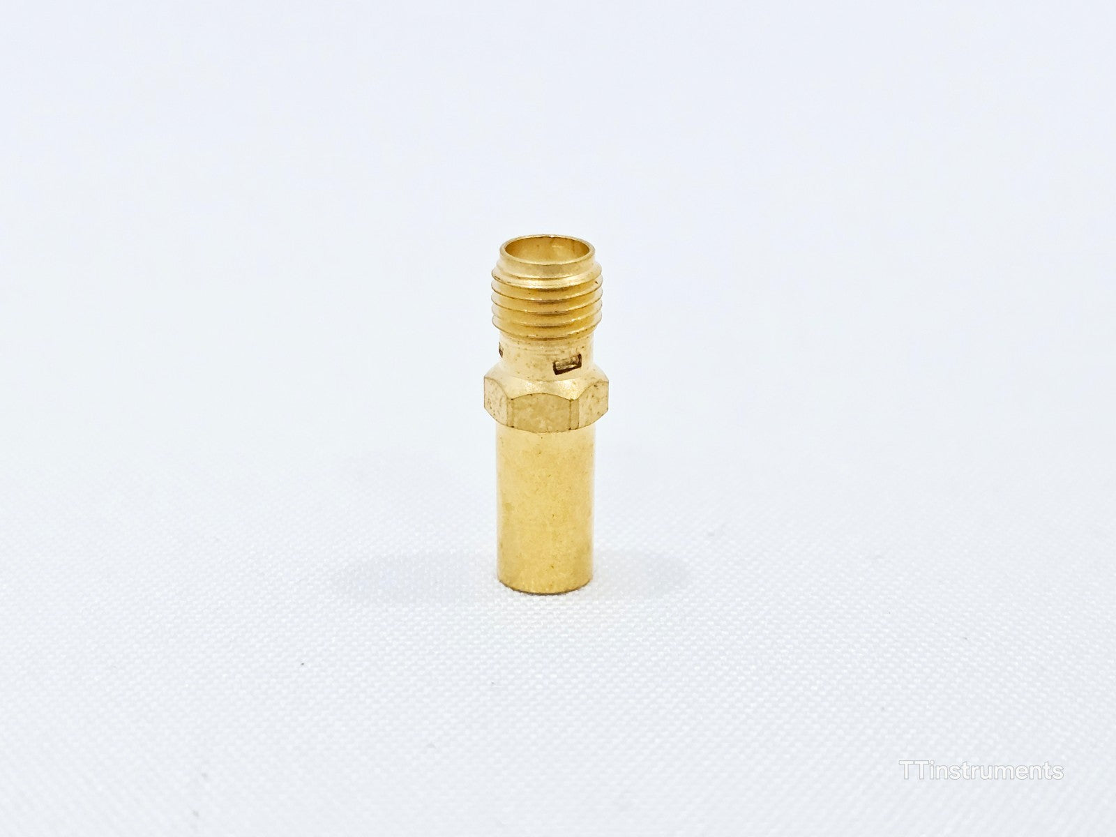 Amphenol 901-10006 Adapter 50 Ohms 4 GHz