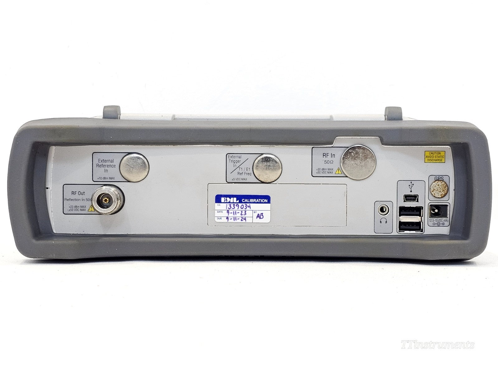 Anritsu S361E SiteMaster display showing Distance-to-Fault DTF measurement trace