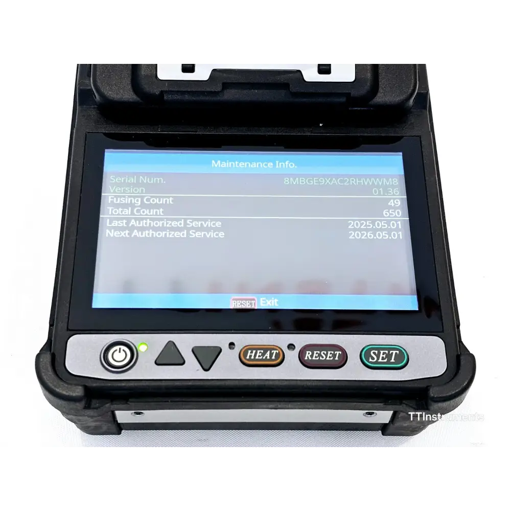 Fujikura 41S splicer screen showing minor cosmetic scratch in top right corner