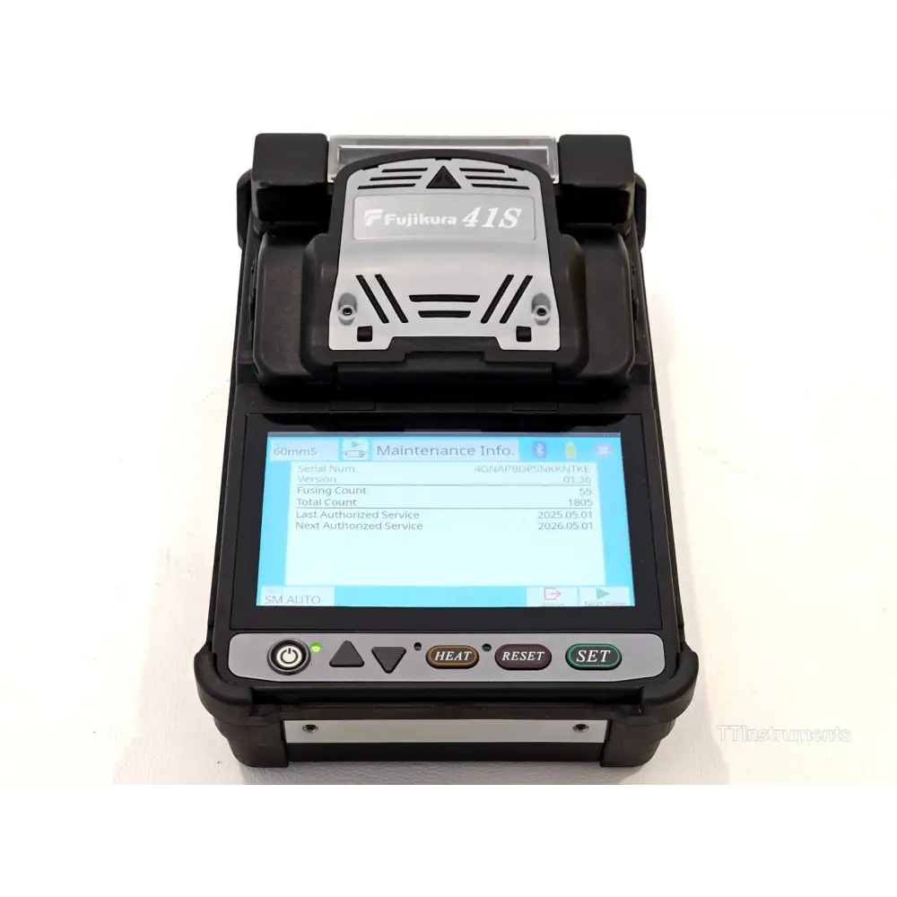Fujikura 41S fusion splicer V-groove and electrode assembly close-up