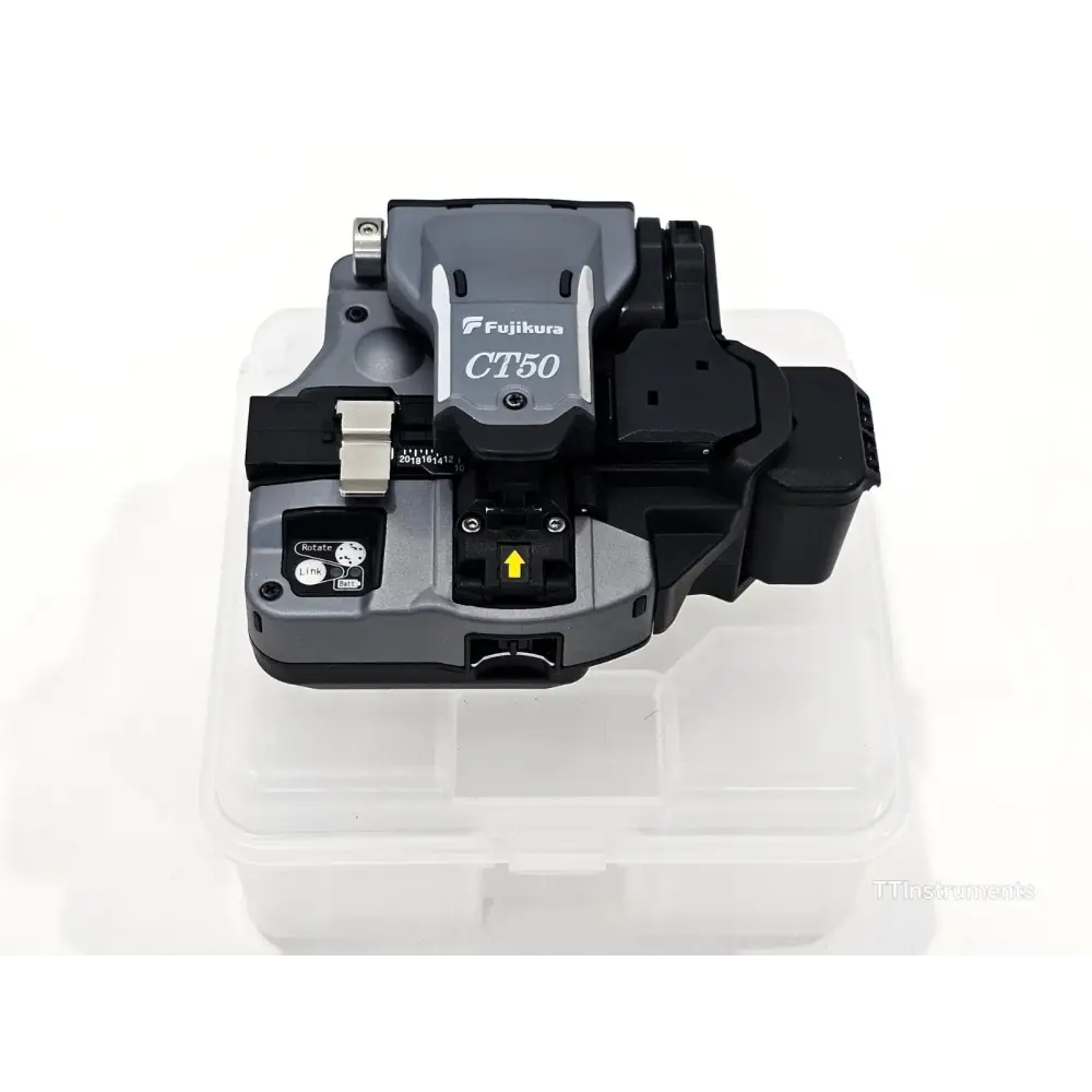 Fujikura 90S+ fusion splicer kit with CT-50 cleaver, BTR-15 battery, AC adapter, hard carrying case and accessories