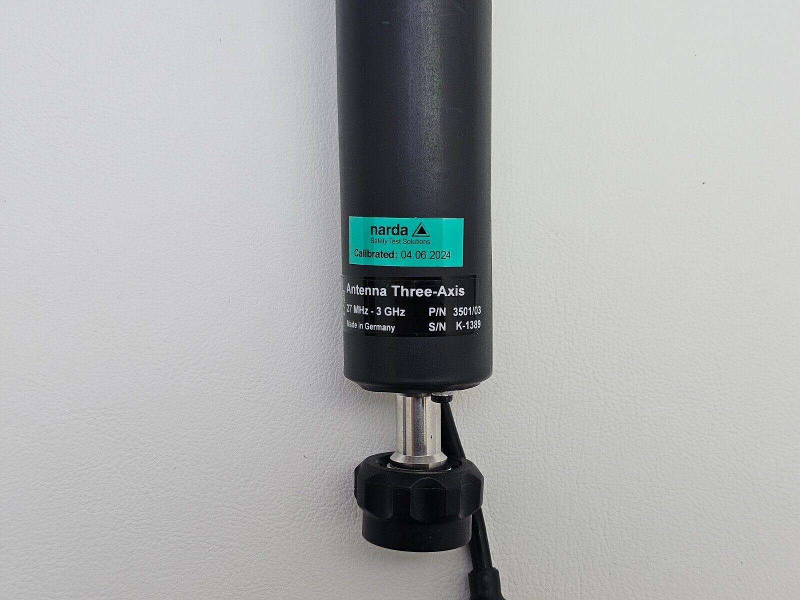 CALIBRATED Narda SRM-3006 Radiation Meter 9 kHz-6 GHz E Field Probe 27MHz - 3GHz