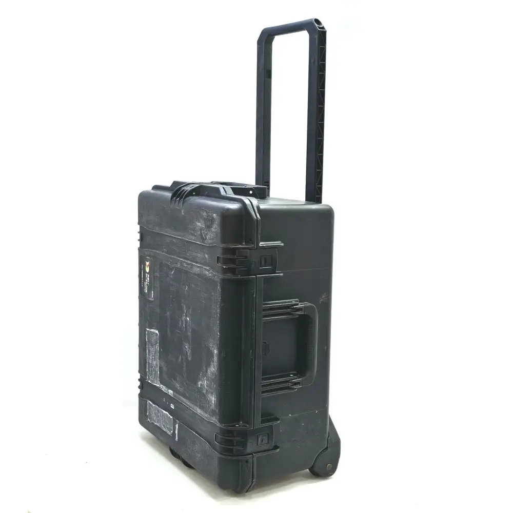 Viavi 6000A V2 OSA-110R bottom panel showing model and compliance markings