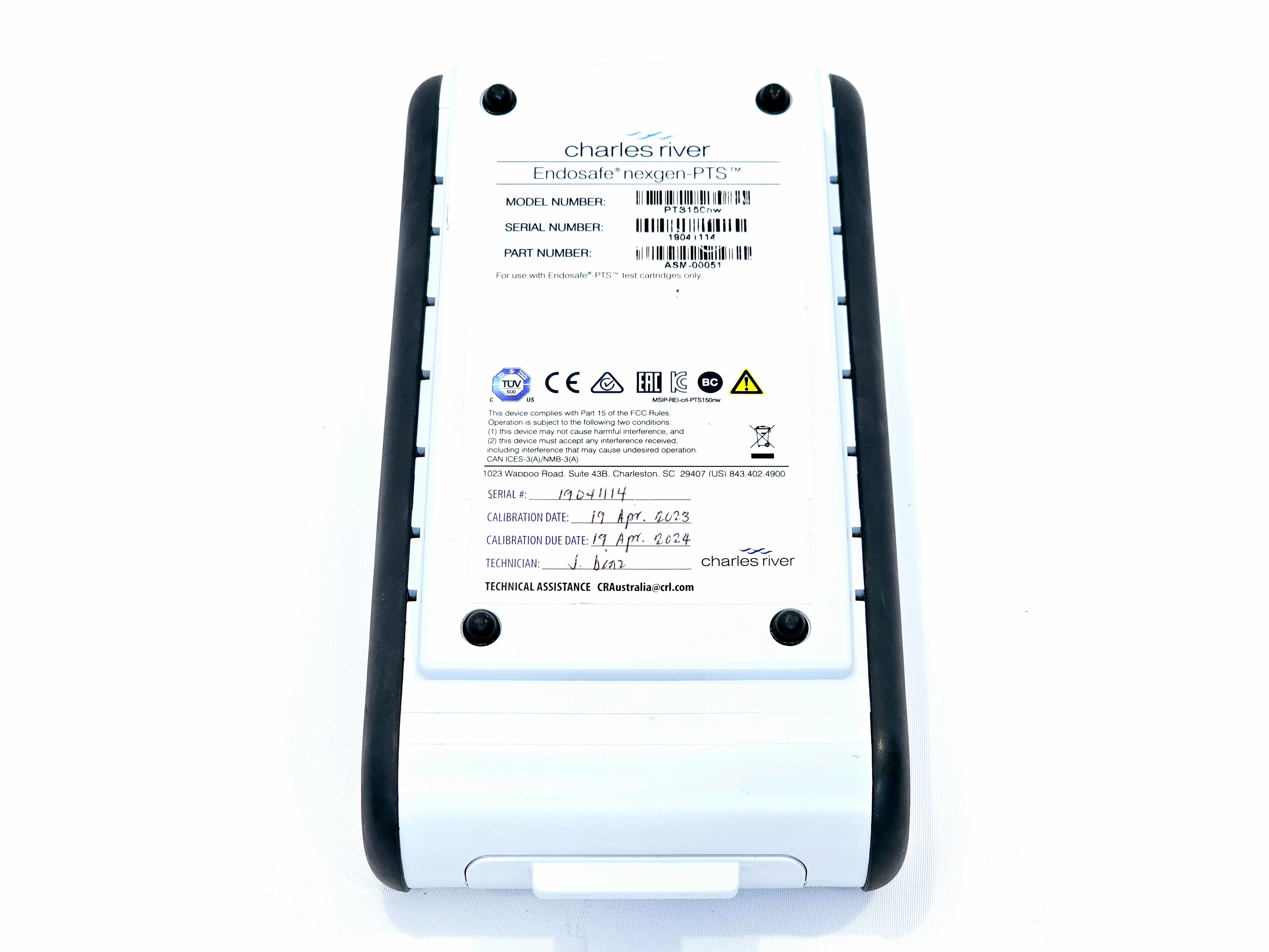 Endosafe PTS150NW handheld spectrophotometer with included power supply accessory