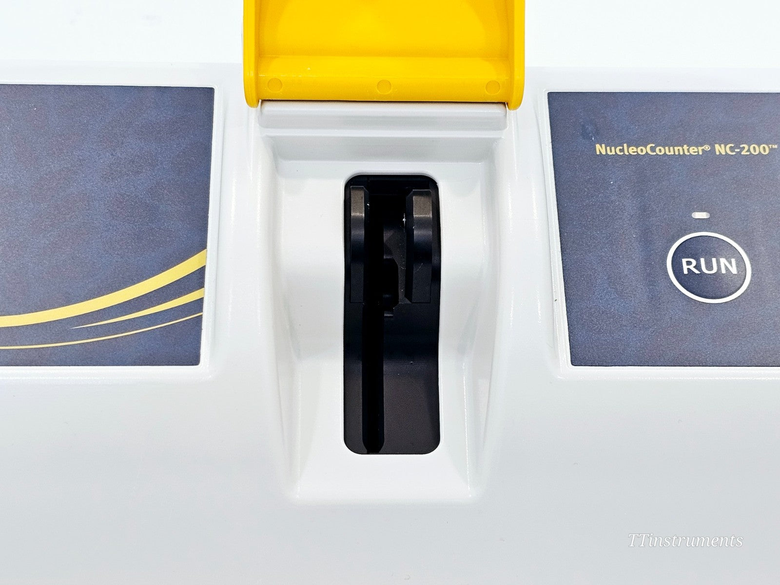 Chemometec A/S NucleoCounter NC-200 P/N: 900-0201 With PC and Licensed Software