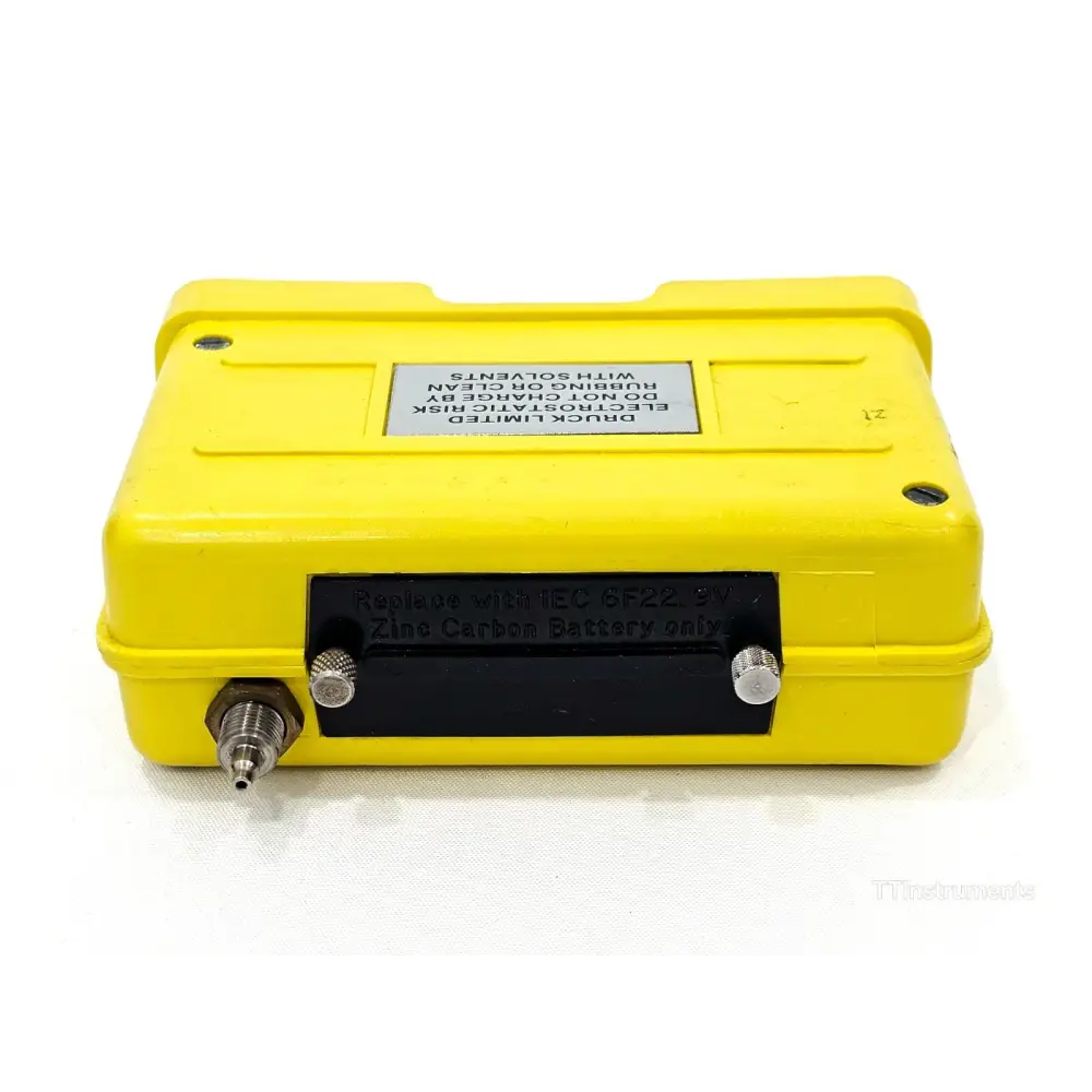 Druck DPI 701 IS 200 mbar intrinsically safe pressure indicator with 9V battery compartment open
