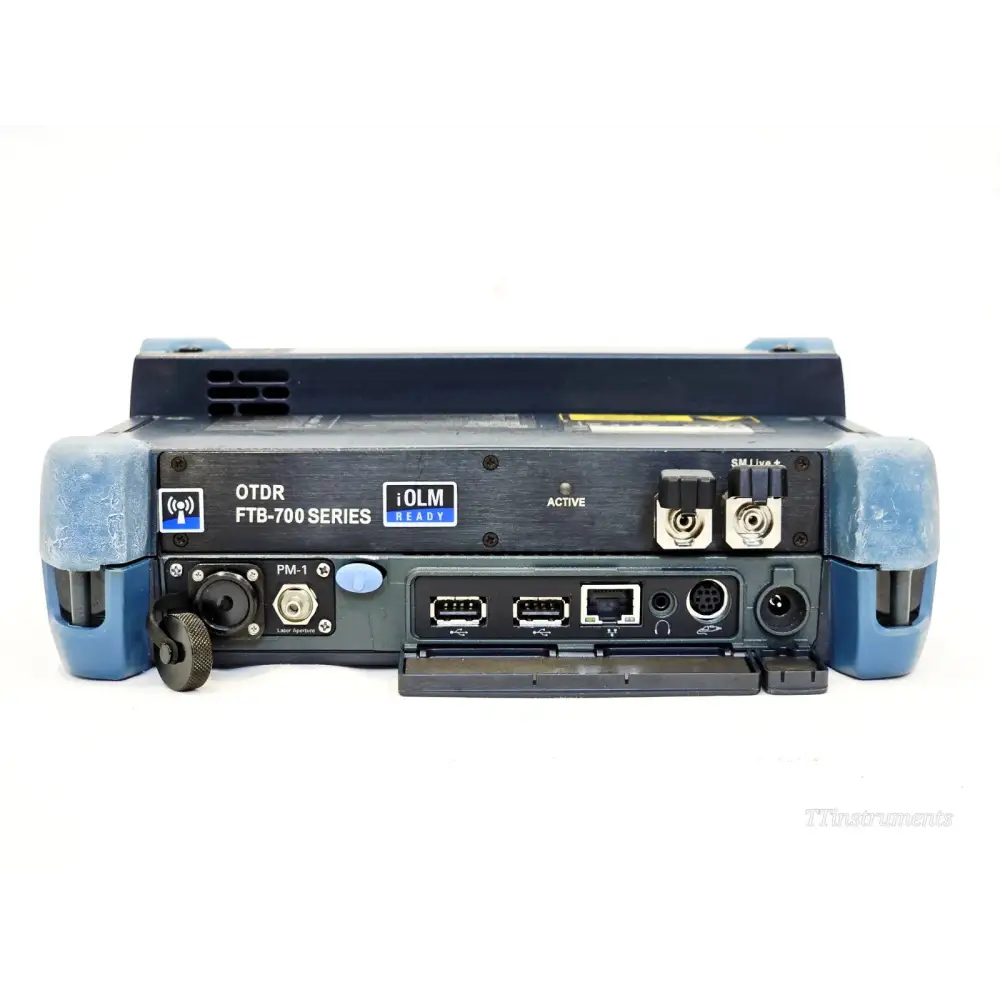 EXFO FTB-1 FTB-730 OTDR system powered on showing iOLM software interface with pass/fail results
