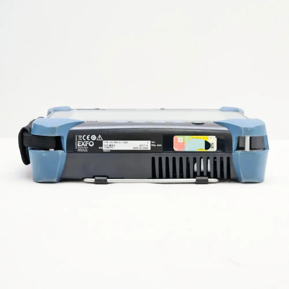 EXFO FTB-1 Pro power adapter and stylus accessory detail