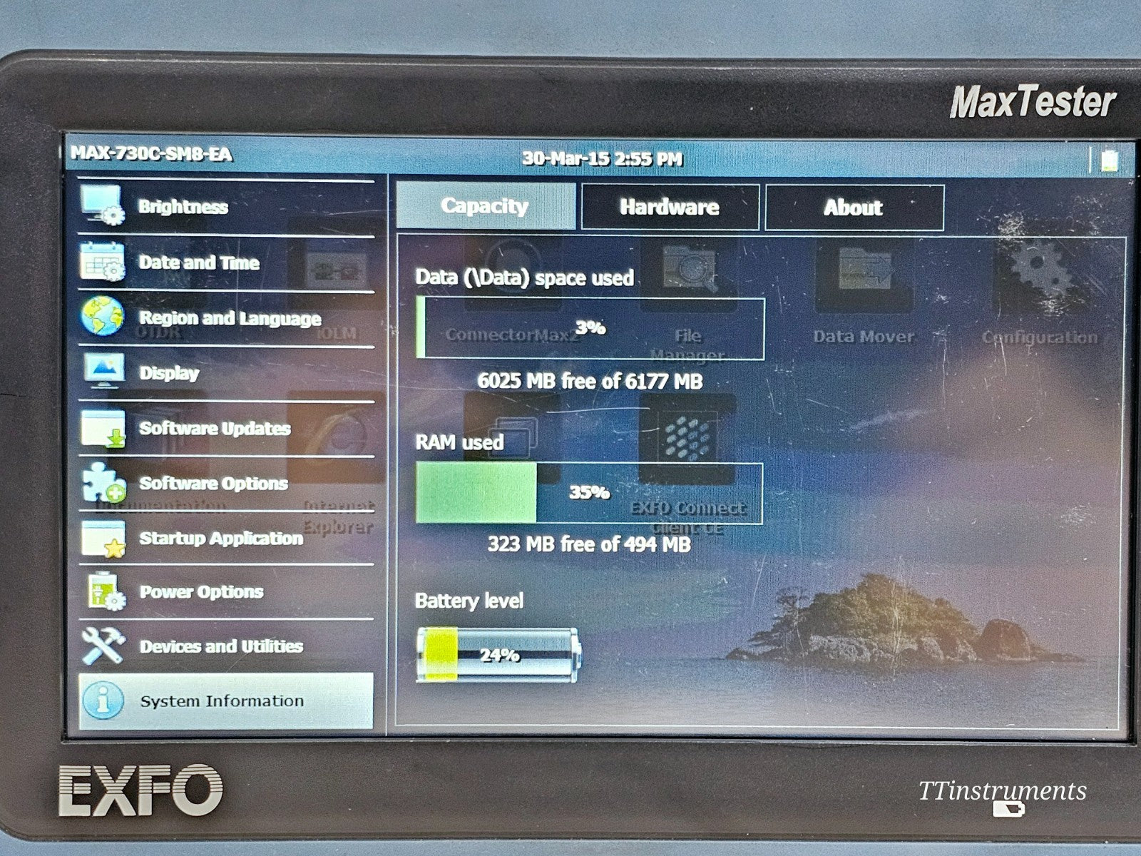 EXFO MAX-730C-SM8 iOLM IADV module detail view of housing and branding