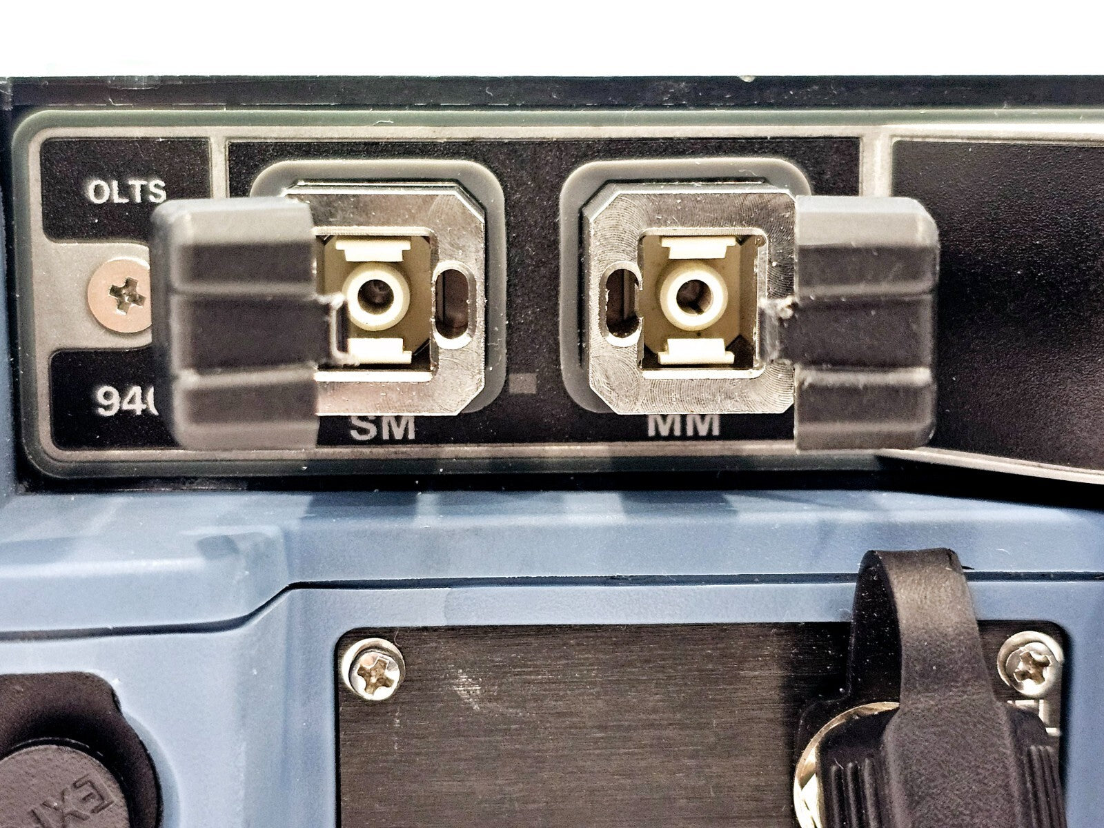 EXFO OLTS 940 ICERT QUAD 850/1300/1310/1550 nm SM MM Optical Loss Tester MAX-940