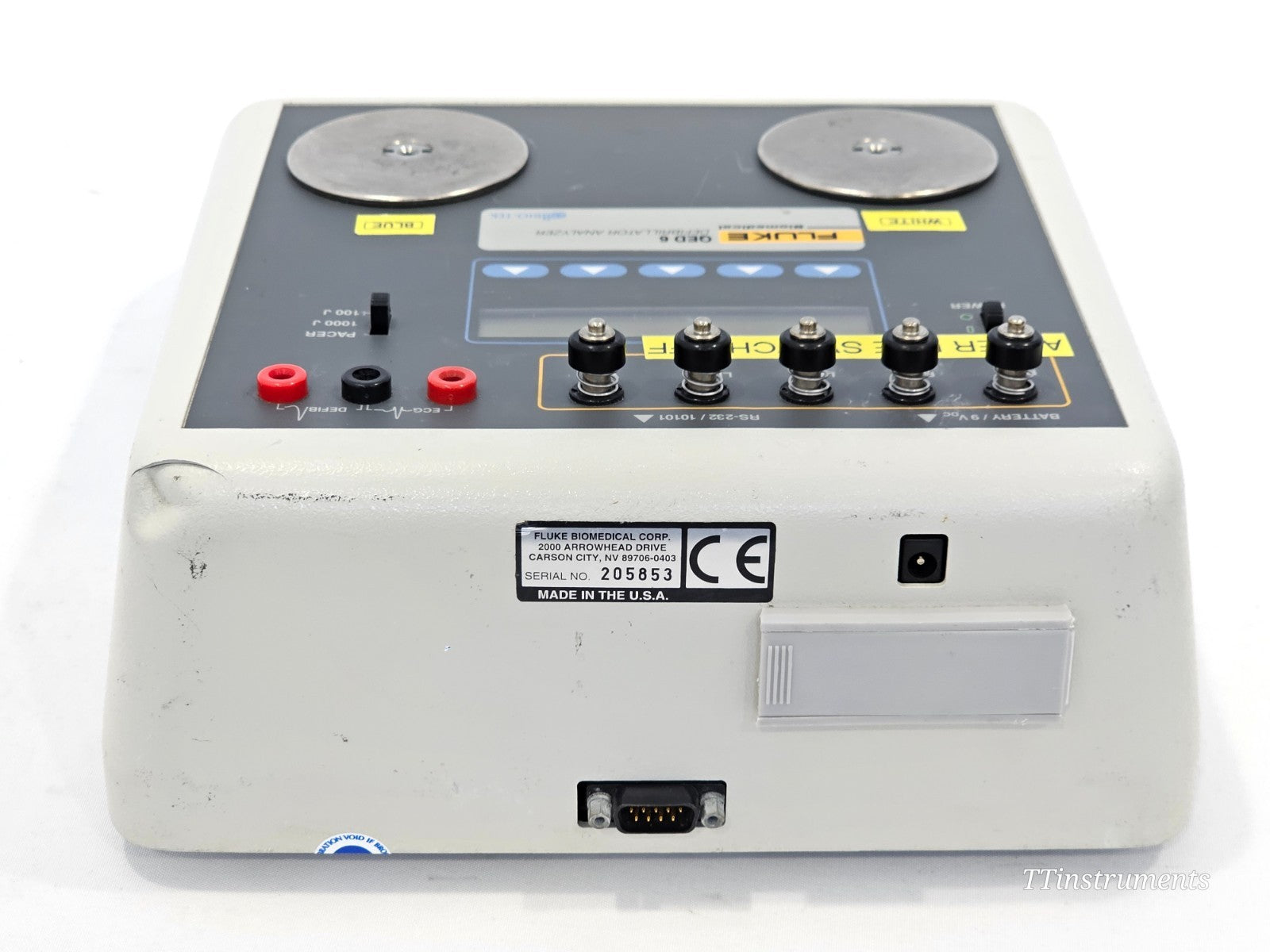 Fluke QED 6 rear panel and battery compartment detail