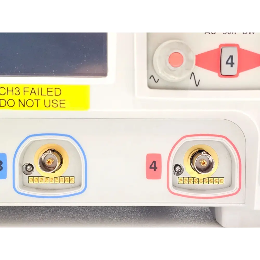 DSO9404A firmware error message displayed on screen at startup