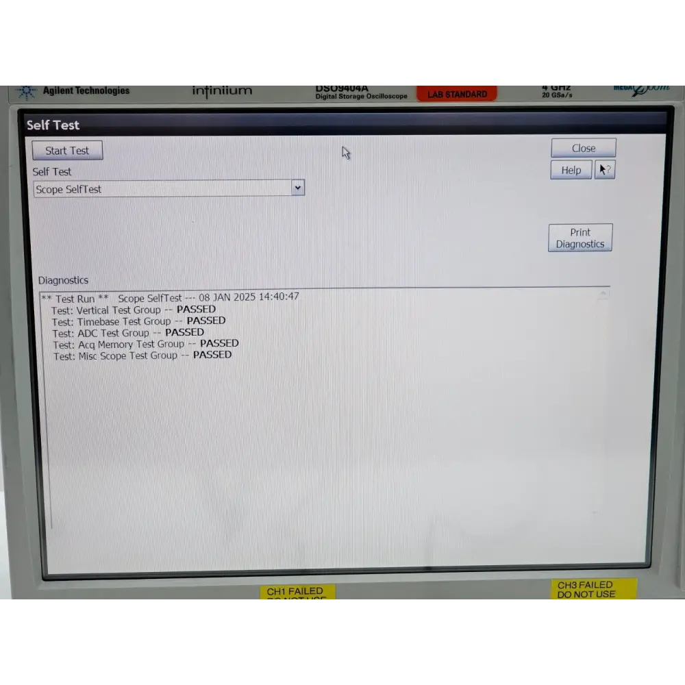 DSO9404A Infiniium 9000 Series branding and model label close-up