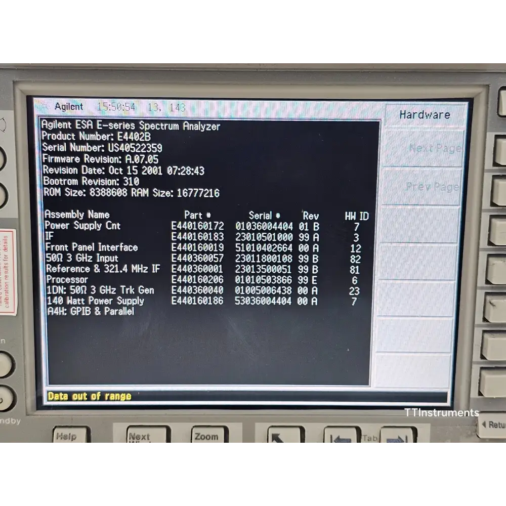 Agilent E4402B bottom panel and feet detail