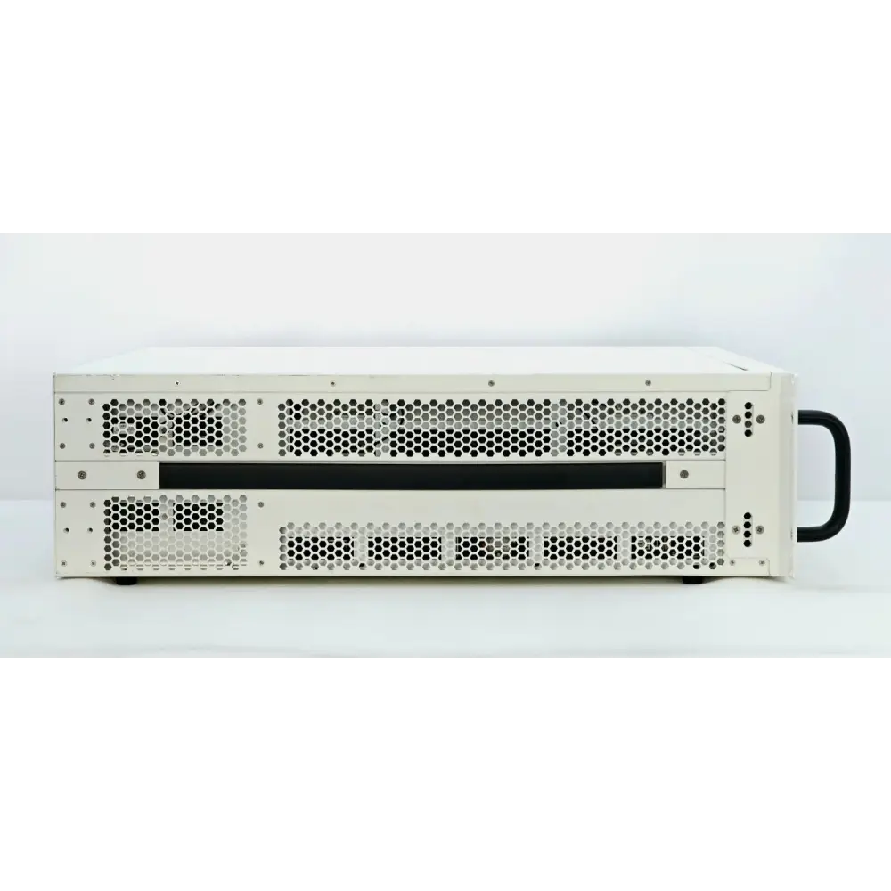 Spirent SPT-N4U chassis management interface and status indicators