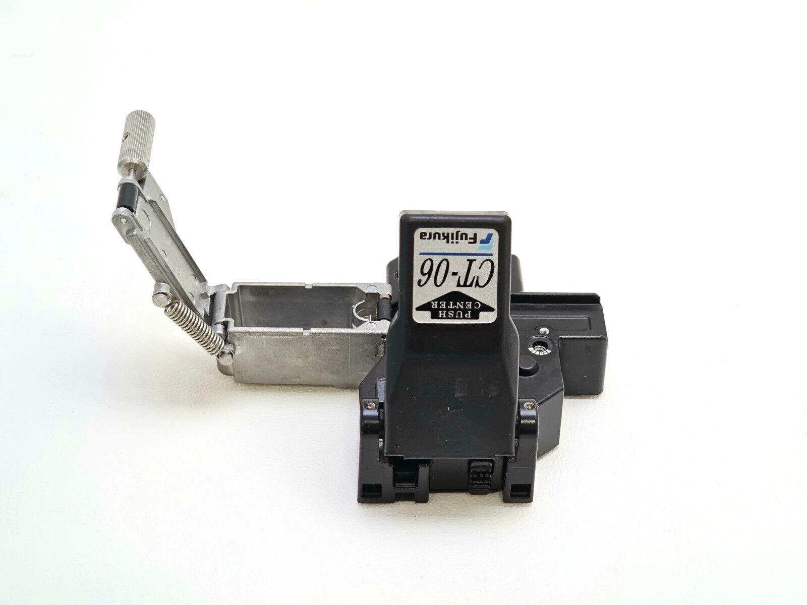 Fujikura 12S SM MM Fiber Fusion Splicer + CT-06 Cleaver & Fiber Holders ARC 1426