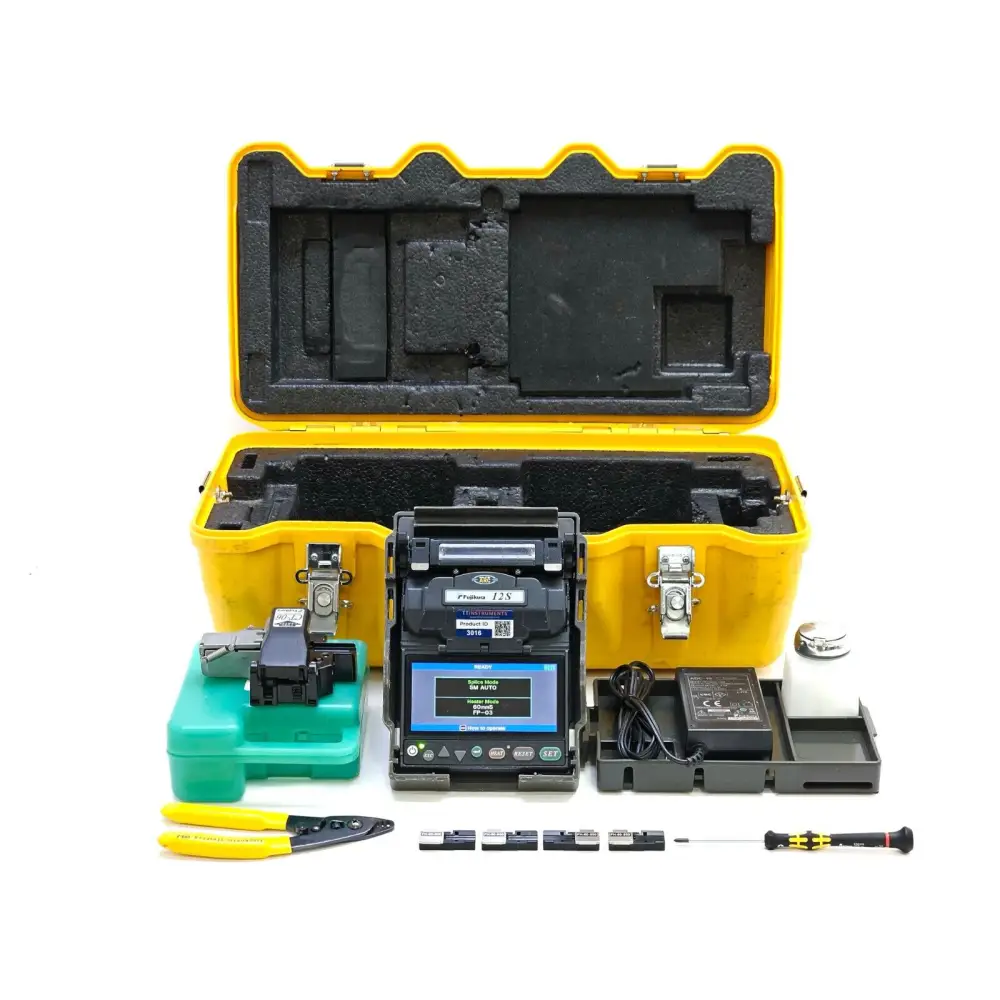 Fujikura 12S SM MM fibre fusion splicer front view showing 4.5 inch TFT colour LCD display