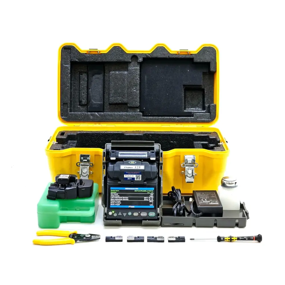 Fujikura 12S SM MM fiber fusion splicer front view with 4.5 inch TFT colour LCD display