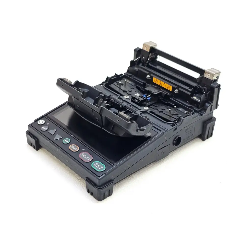 Fujikura CT-30 high precision fibre cleaver with protective case