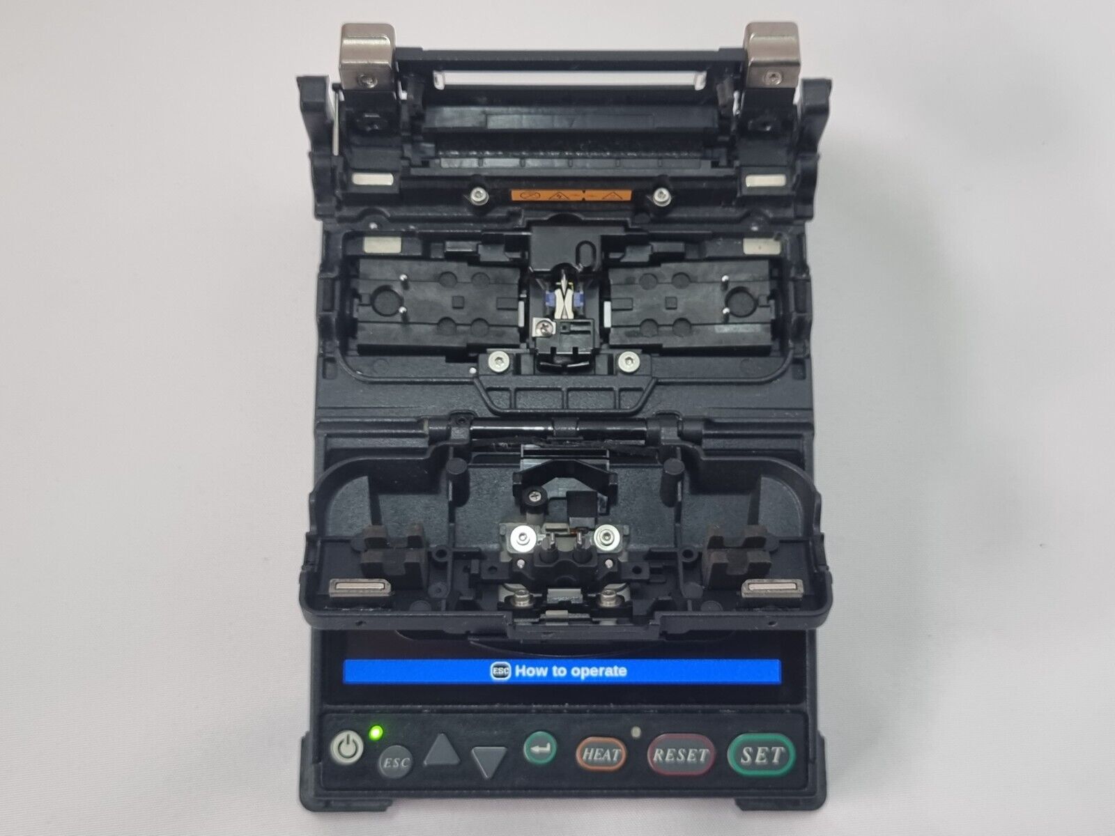 Fujikura 12S SM MM Fiber Fusion Splicer w/ CT-06 Cleaver & Fiber Holders FSM 12S