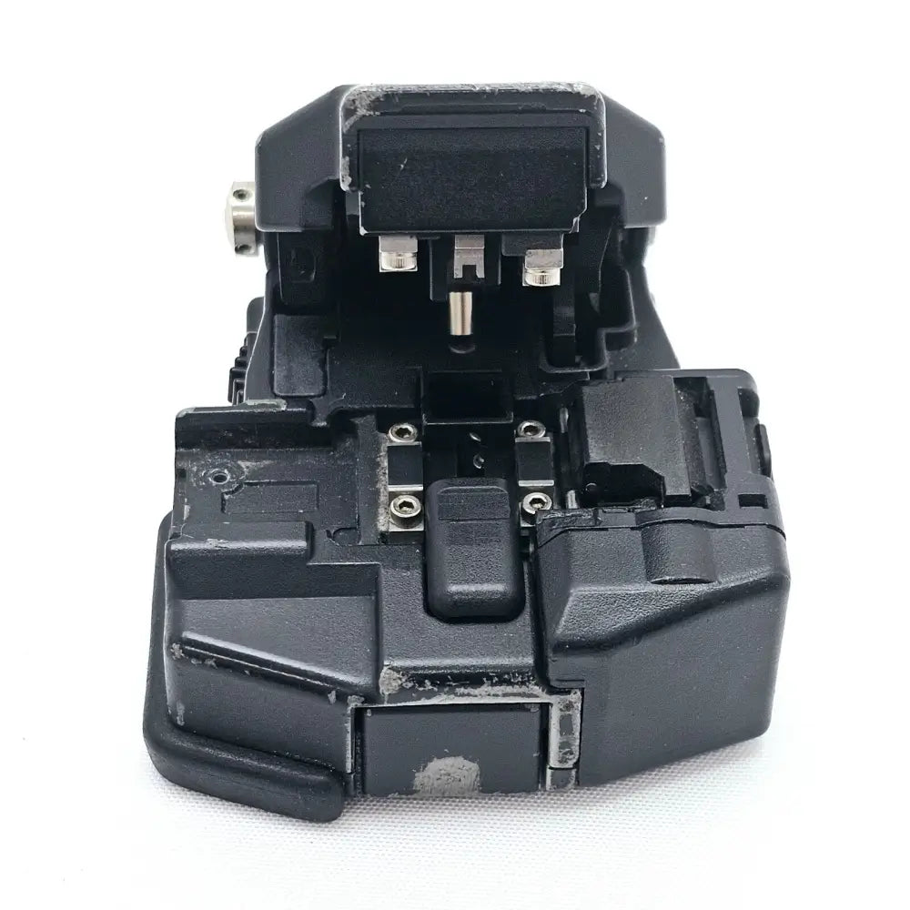 Fujikura 22S splicer top-down view showing splicing chamber and clamp assembly