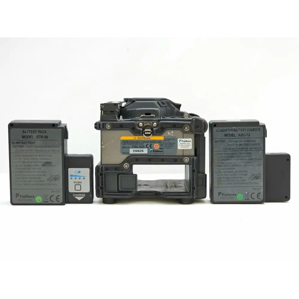 Fujikura FSM-60S carry case exterior showing latches and handles