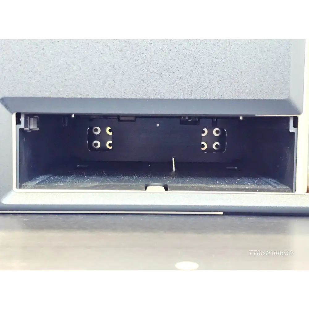 Illumina MiniSeq DNA Sequencer System SY-420-1001 MFG 2016 Run Count 22