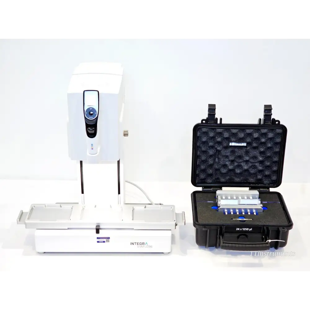 Integra Biosciences VIAFLO 96 96-channel electronic pipette front view