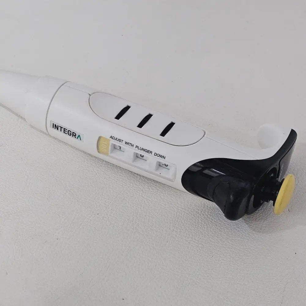 INTEGRA EVOLVE 3015 pipette tip fitting and GRIPTIPS connection detail