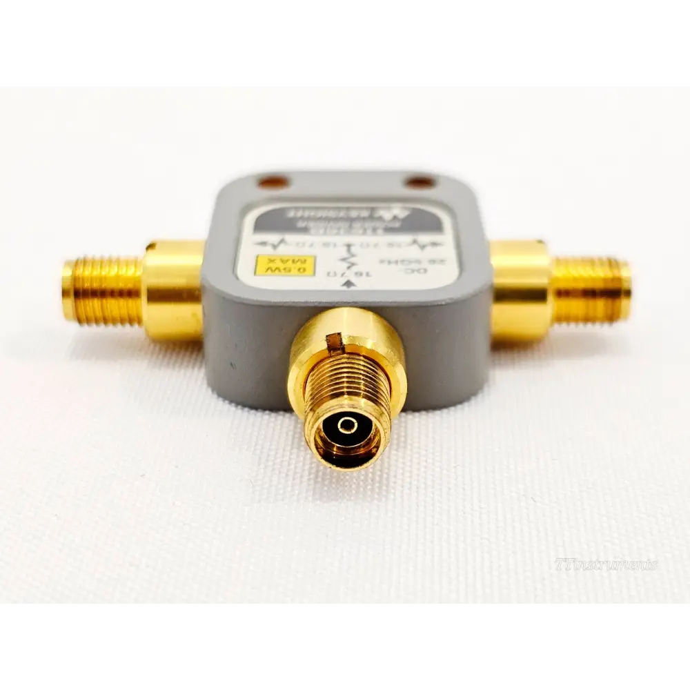 Keysight 11636B Power Divider top-down view showing all three gold-plated 3.5mm APC female SMA connectors