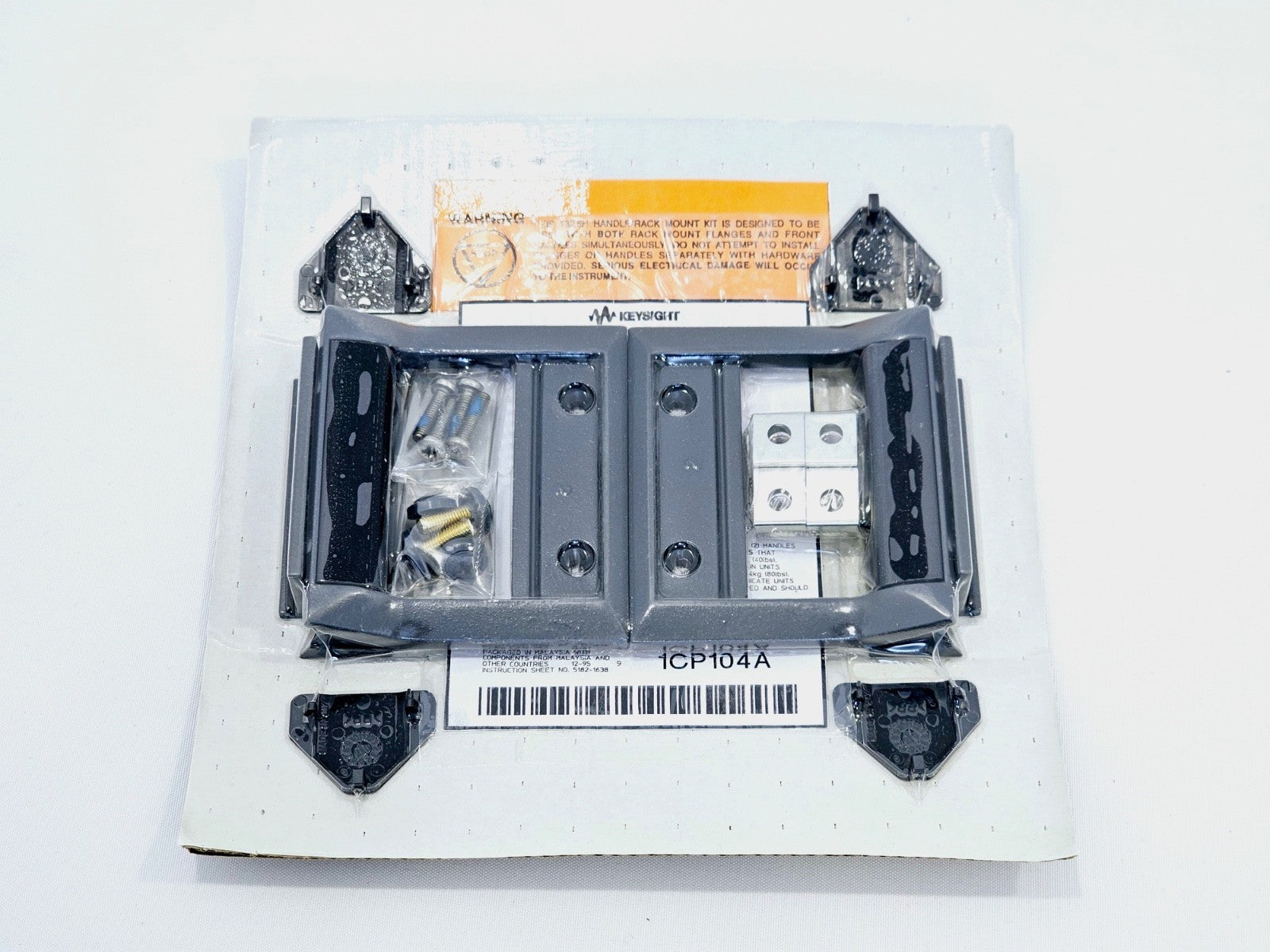 Keysight 1CP104A Rackmount Flange/Handle Kit, 2U Rack, 88.1mm, Handles Brackets