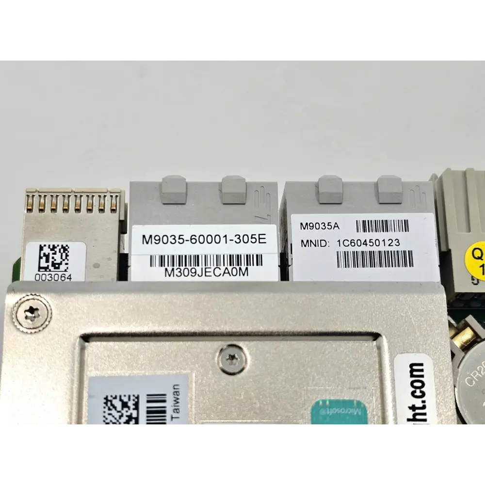 Keysight Agilent M9035A PXIe Embedded Controller model and serial number label detail