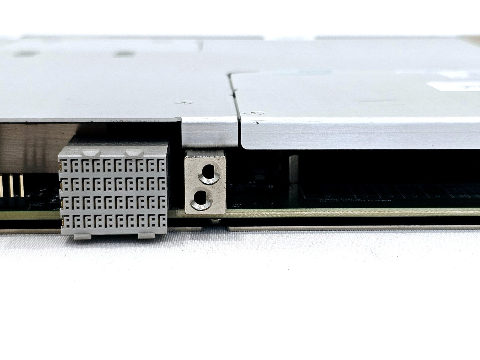 Keysight M9537A AXIe Embedded Controller Option M16W16 UNTESTED