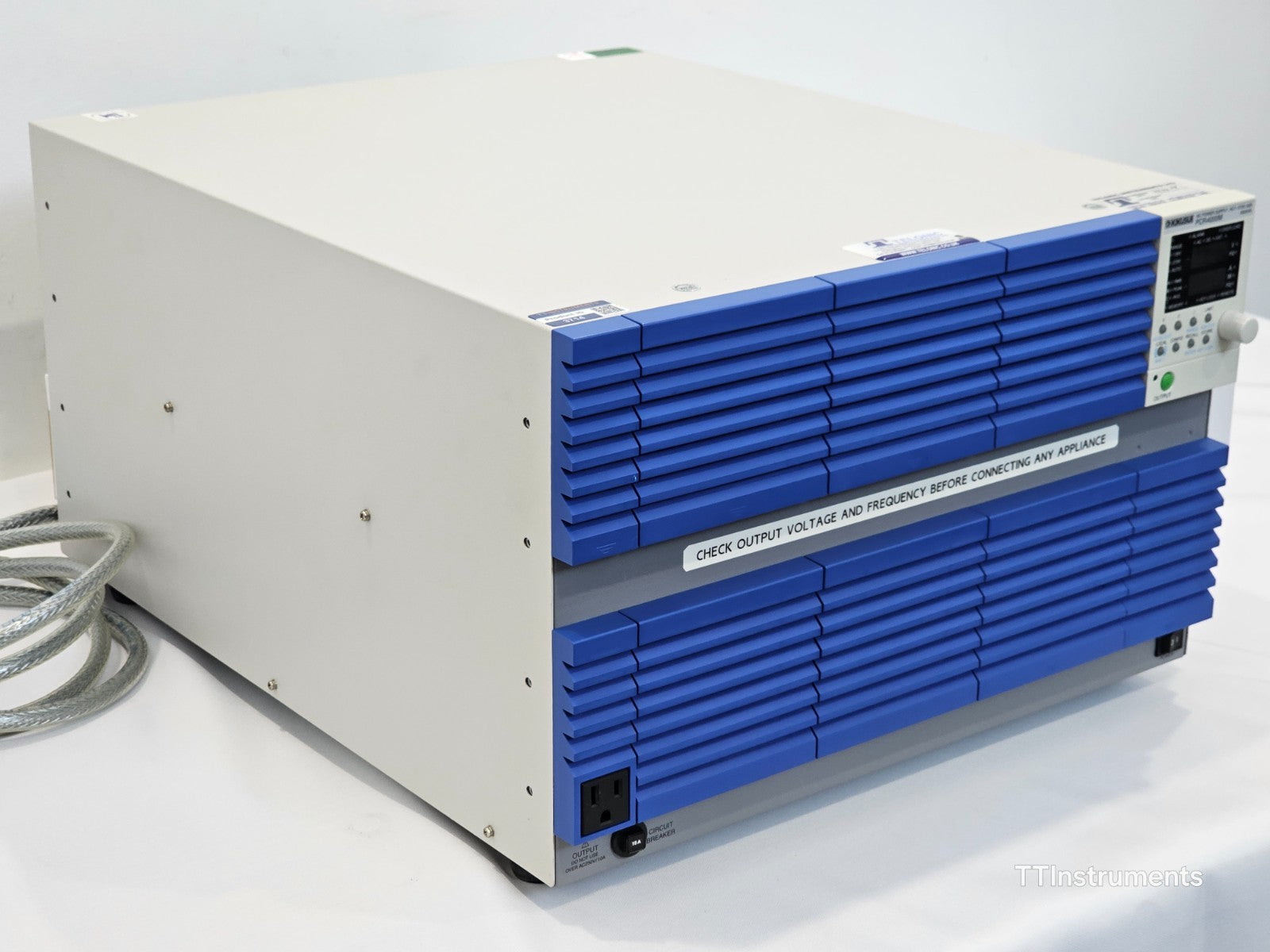Kikusui PCR4000MA 4000VA AC/DC Power Supply Frequency Converter