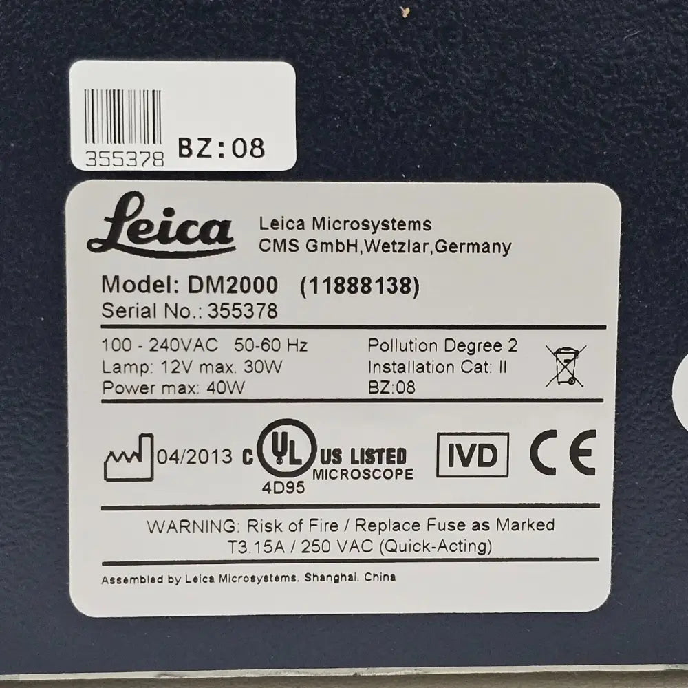 Leica DM2000 LED coarse and fine focus knob assembly close-up