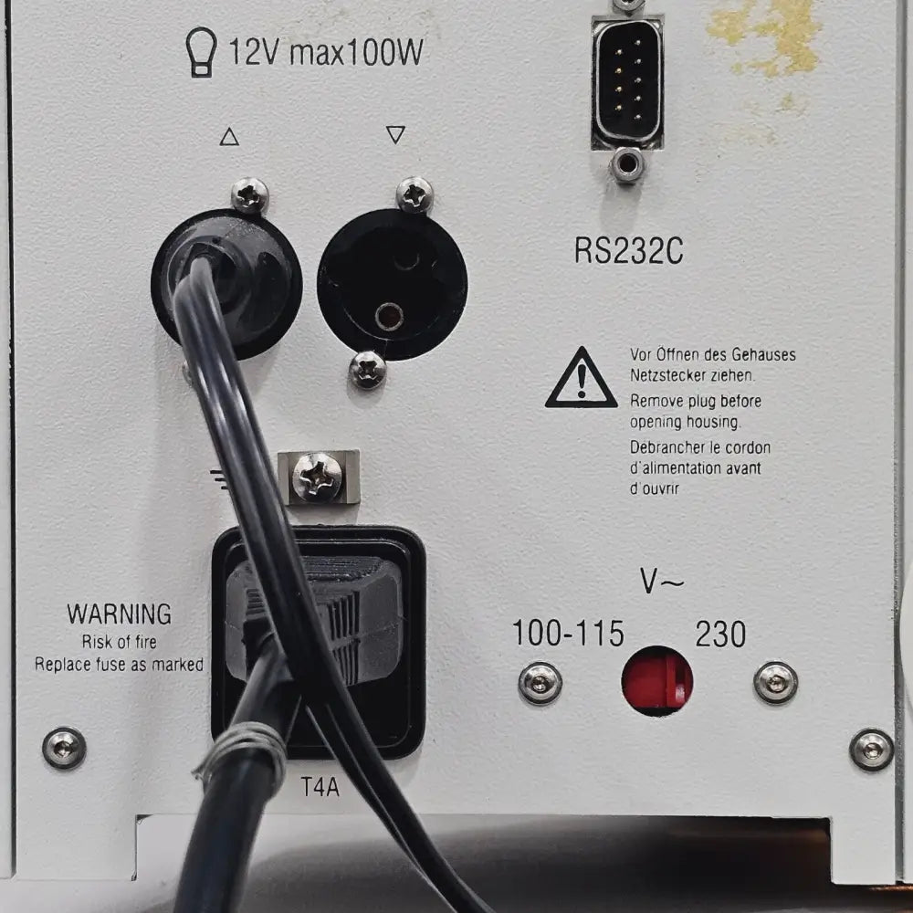 Leica DMRE HC incident light module with reflector turret close-up